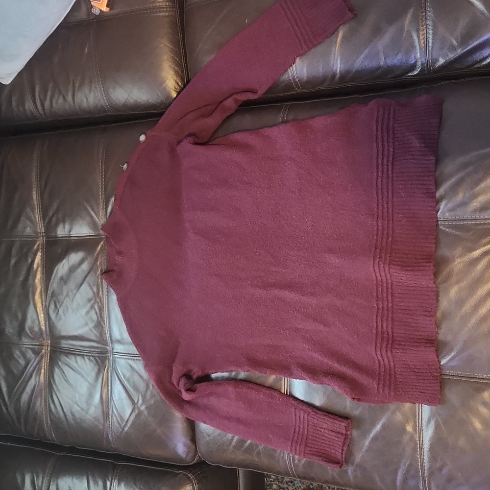 Maroon comfortable turtleneck sweater
